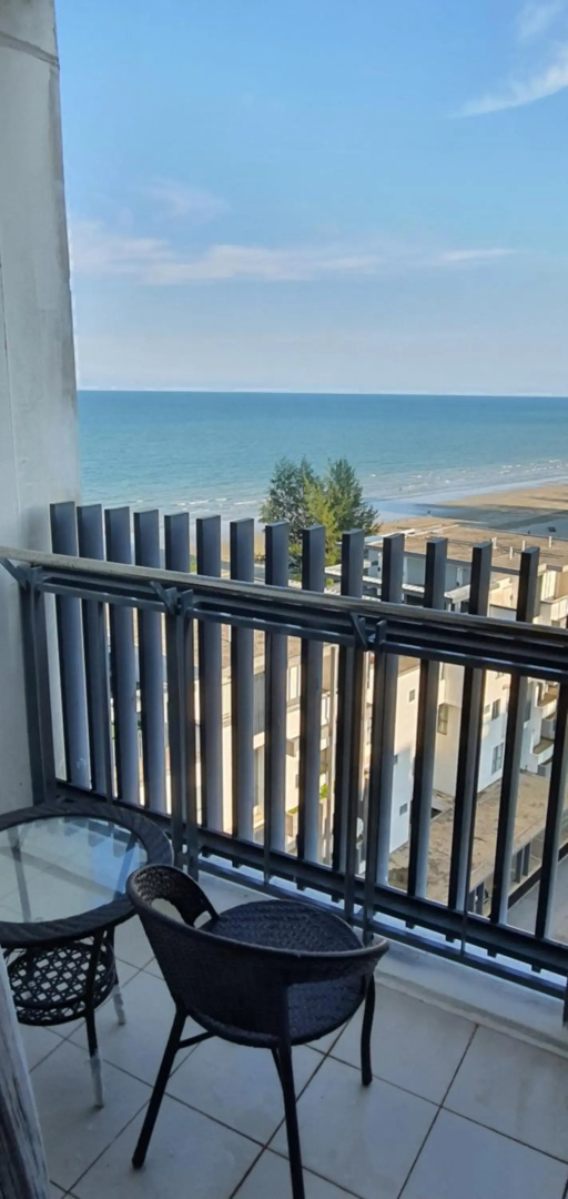 Swiss Garden Resort Residence, studio, sea & pool view, high level unit