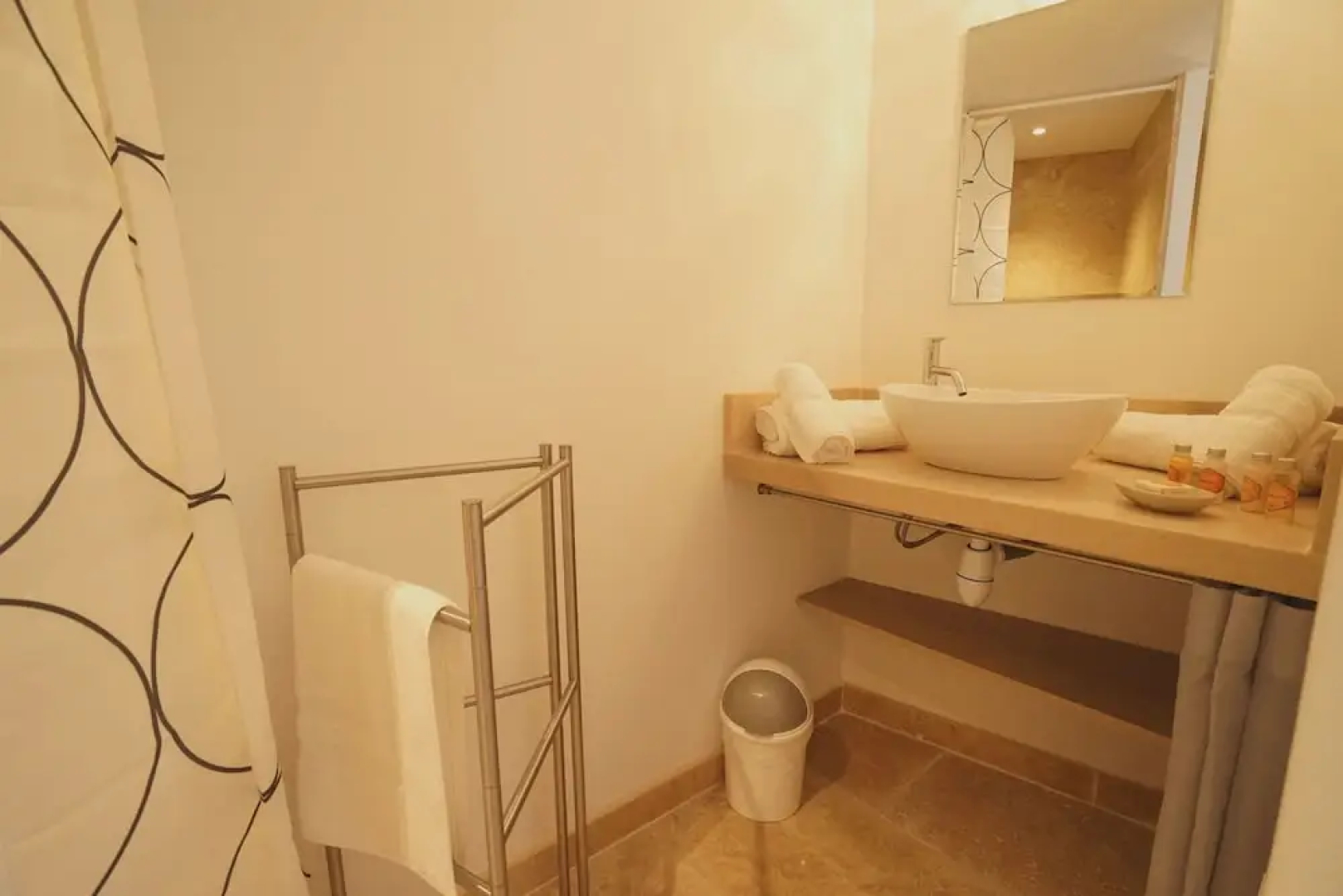 VILLAS DU LUBERON - Un Loft en Luberon