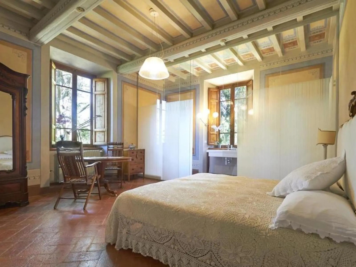 Superb Ponente Studio