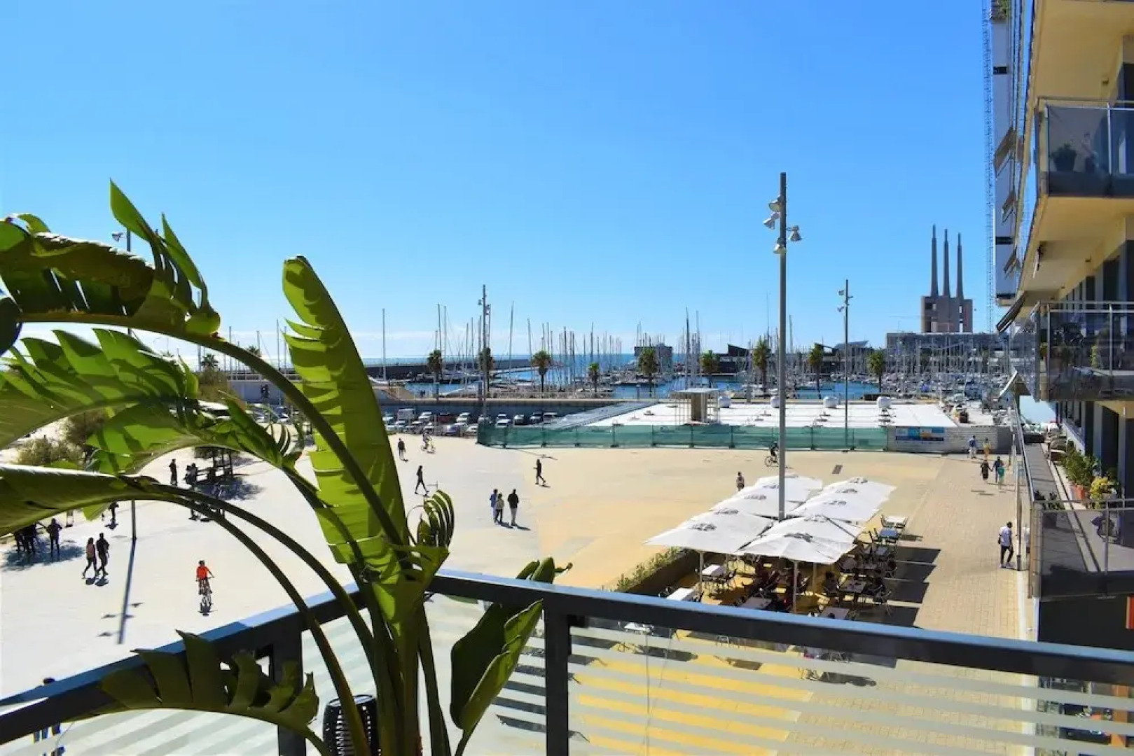 Barcelona Beachfront Apartment