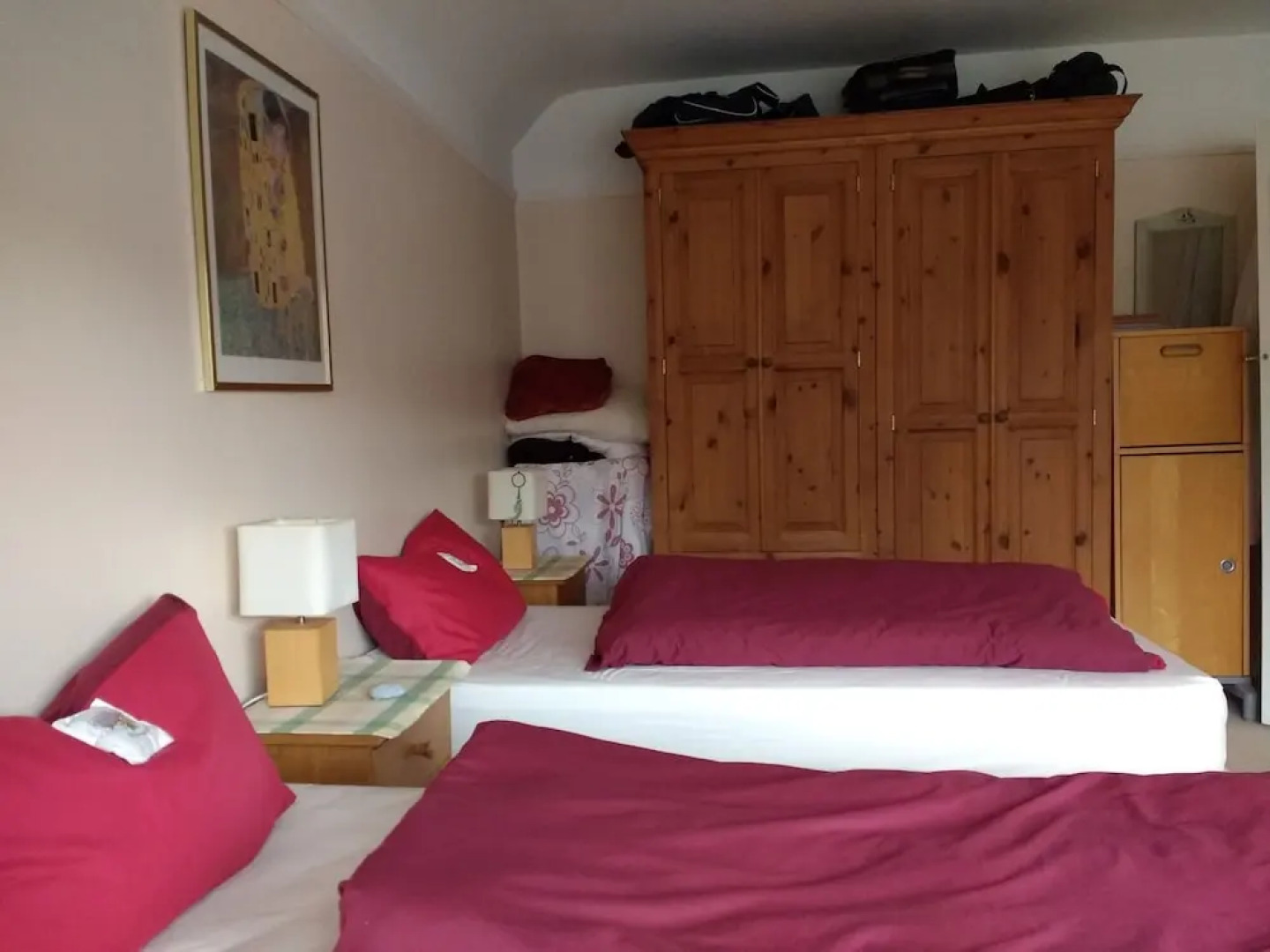 Three Bedroom Home With Garden in Brighton