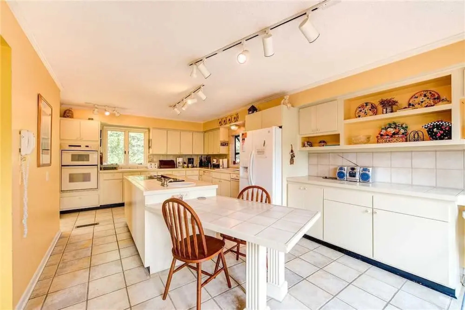 Shooting Star - Four Bedroom Cabin