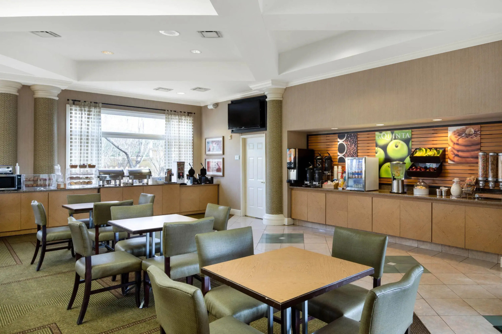 La Quinta Inn & Suites by Wyndham Greenville Haywood