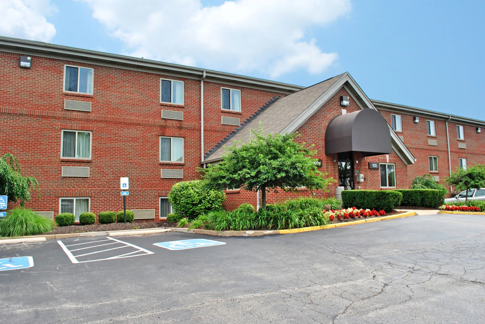 Welcome Suites Hazelwood