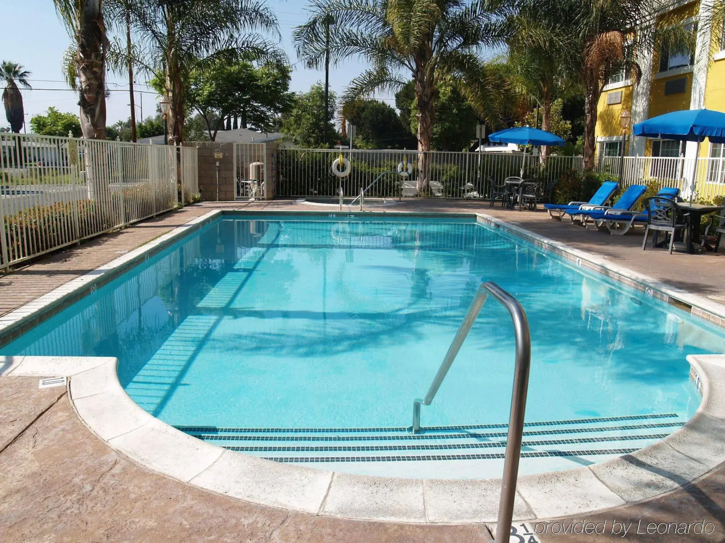 Holiday Inn Express Garden Grove