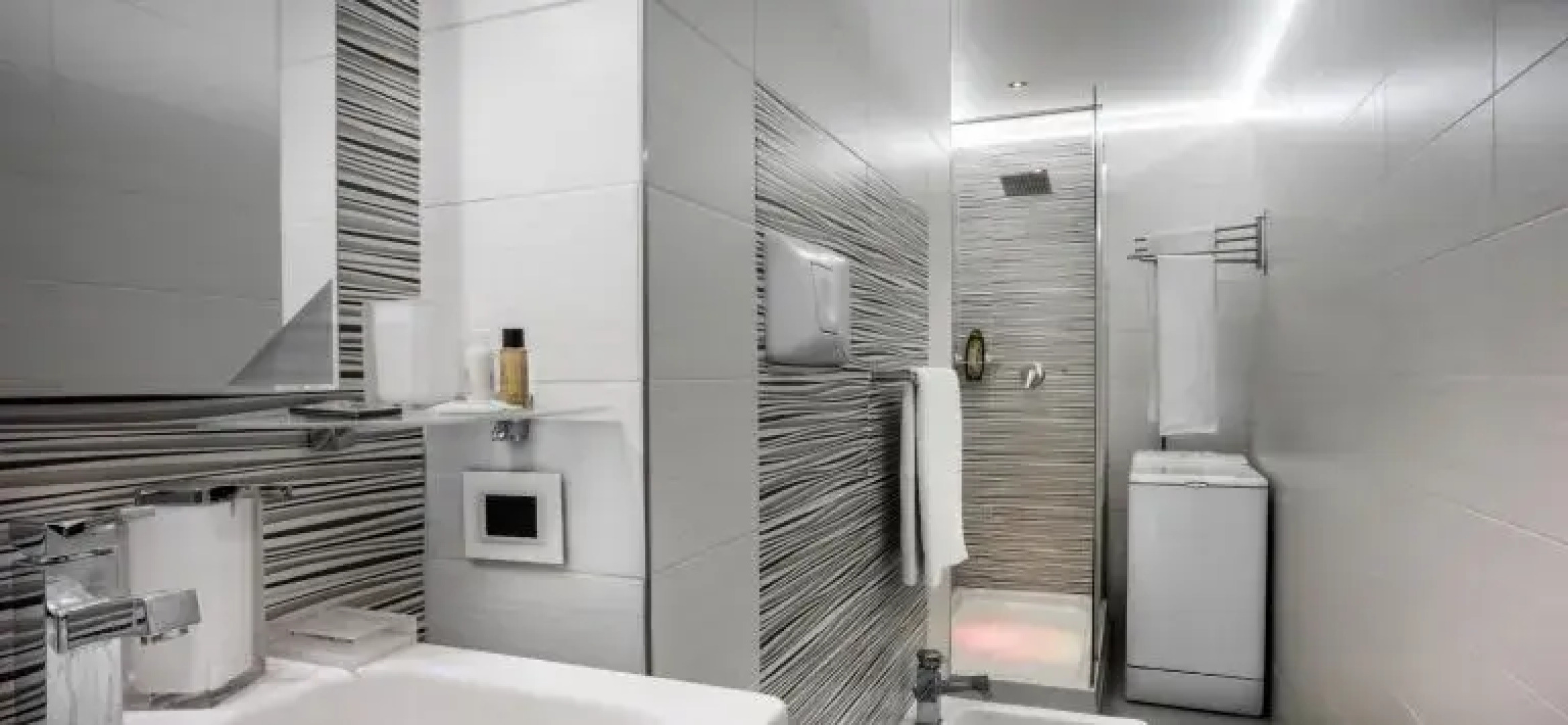 Milano Imperial Suite