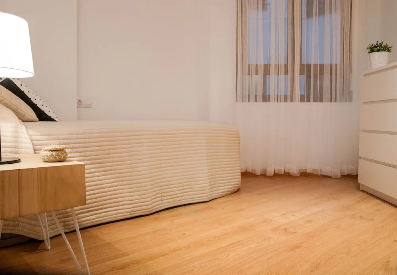 ApartUP Patacona Pool Views