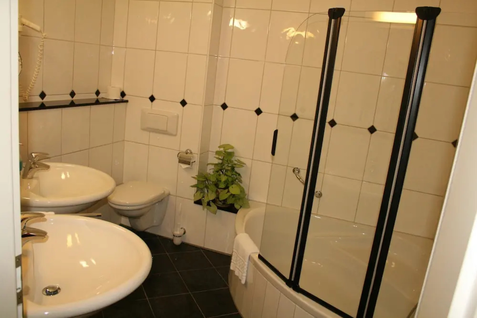 Hostellerie Bacher GmbH