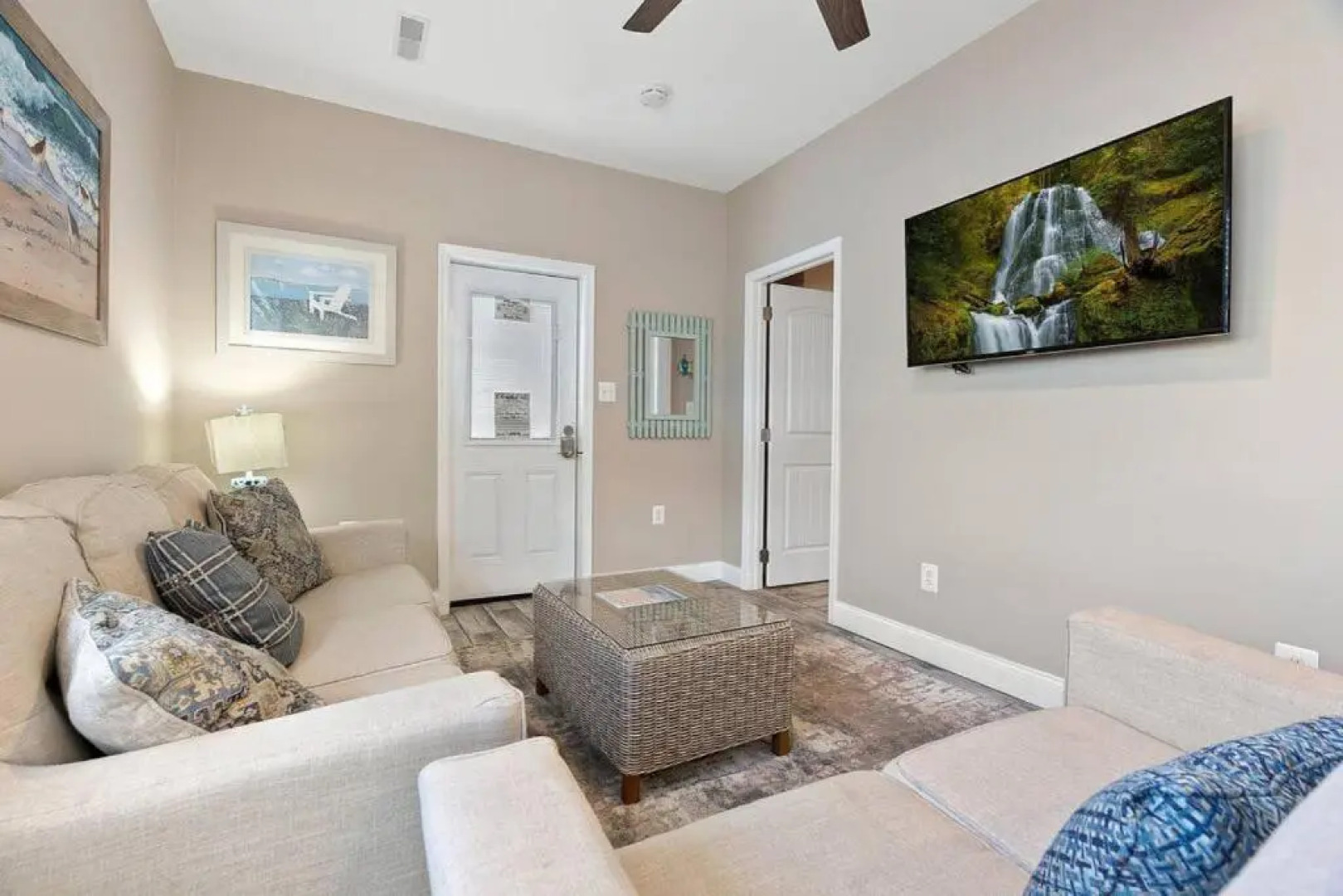 Unit C back lower unit Surfers Hideway Parking Near Lighthouse