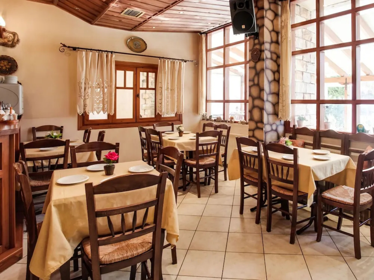 Alluring Holiday Home in Stournareika With Terrace