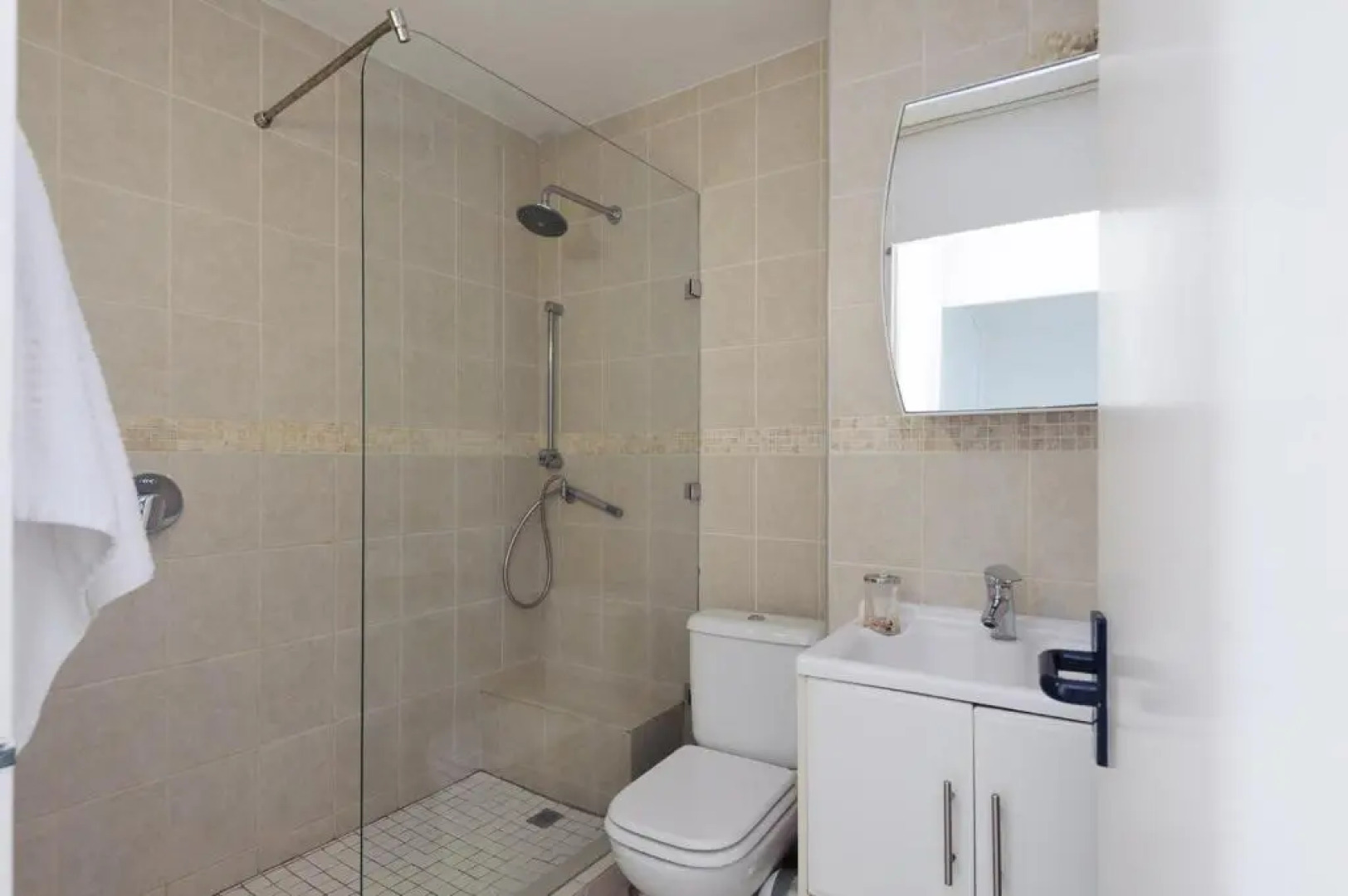 Chakas Cove 39 - LOAD SHED FREE