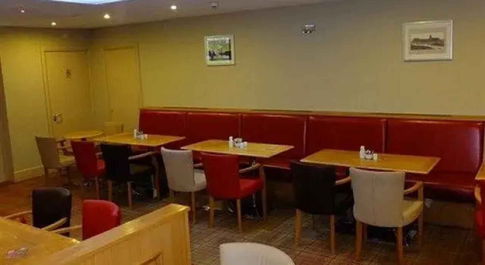 The Golden Lion Hotel