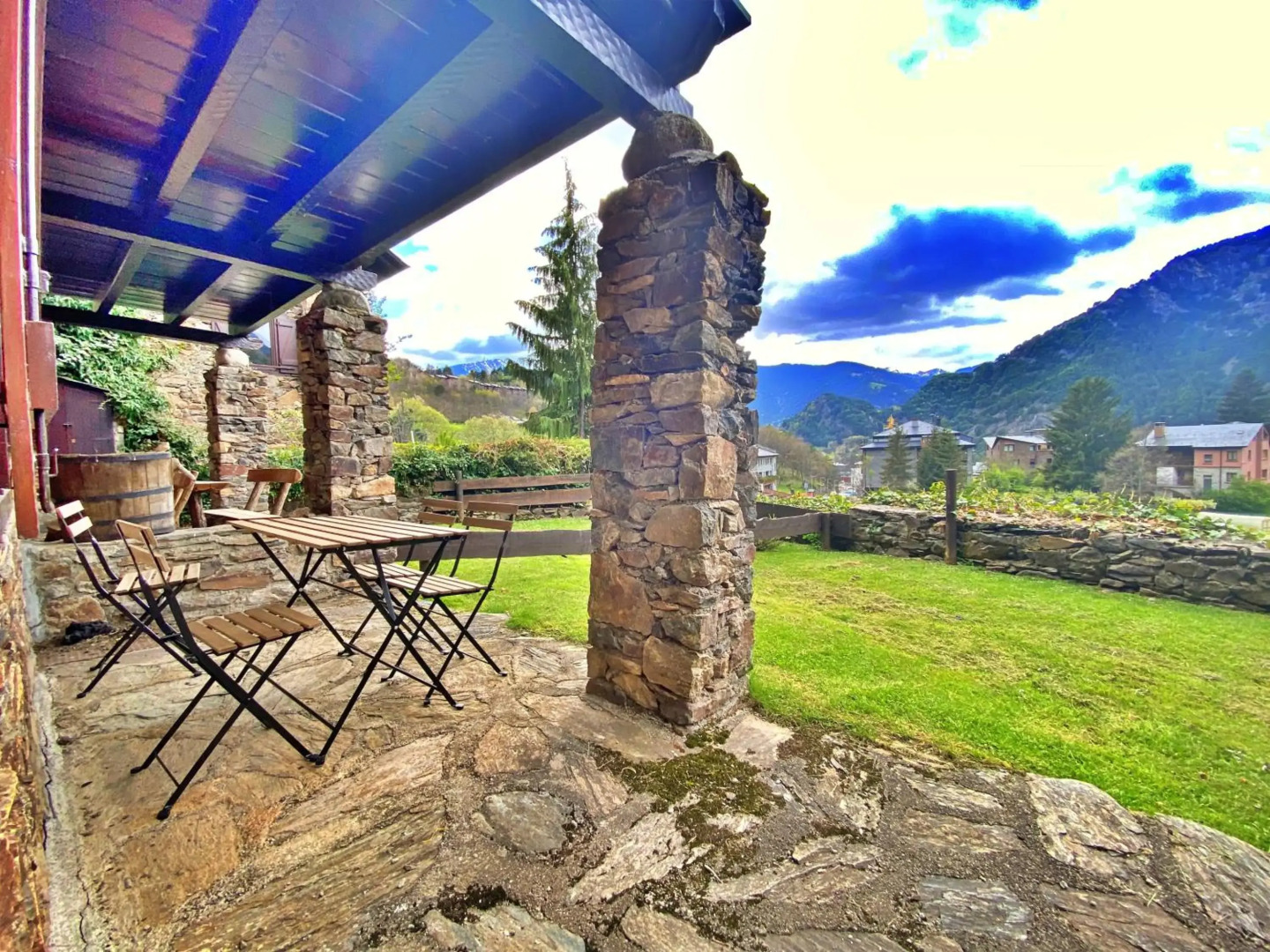 Pleta Ordino 18, Duplex rustico con chimenea, Ordino, zona vallnord