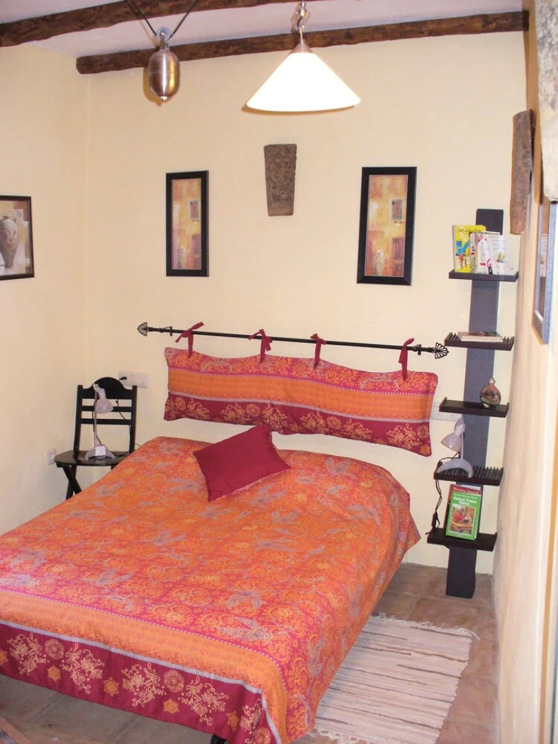 Enchanting 2-bed Village House in Montejaque. Wifi