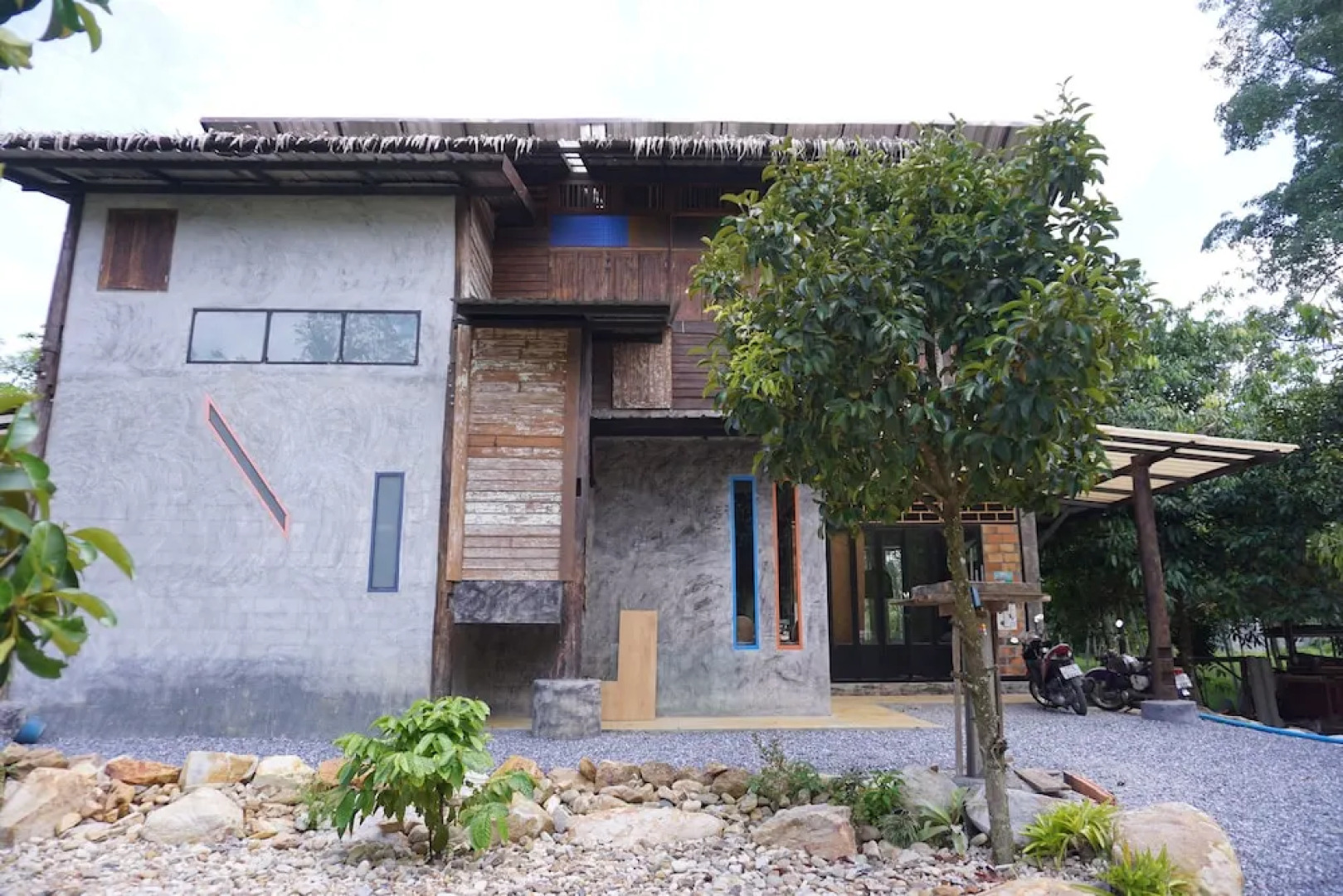 See-Din Studio & FarmStay