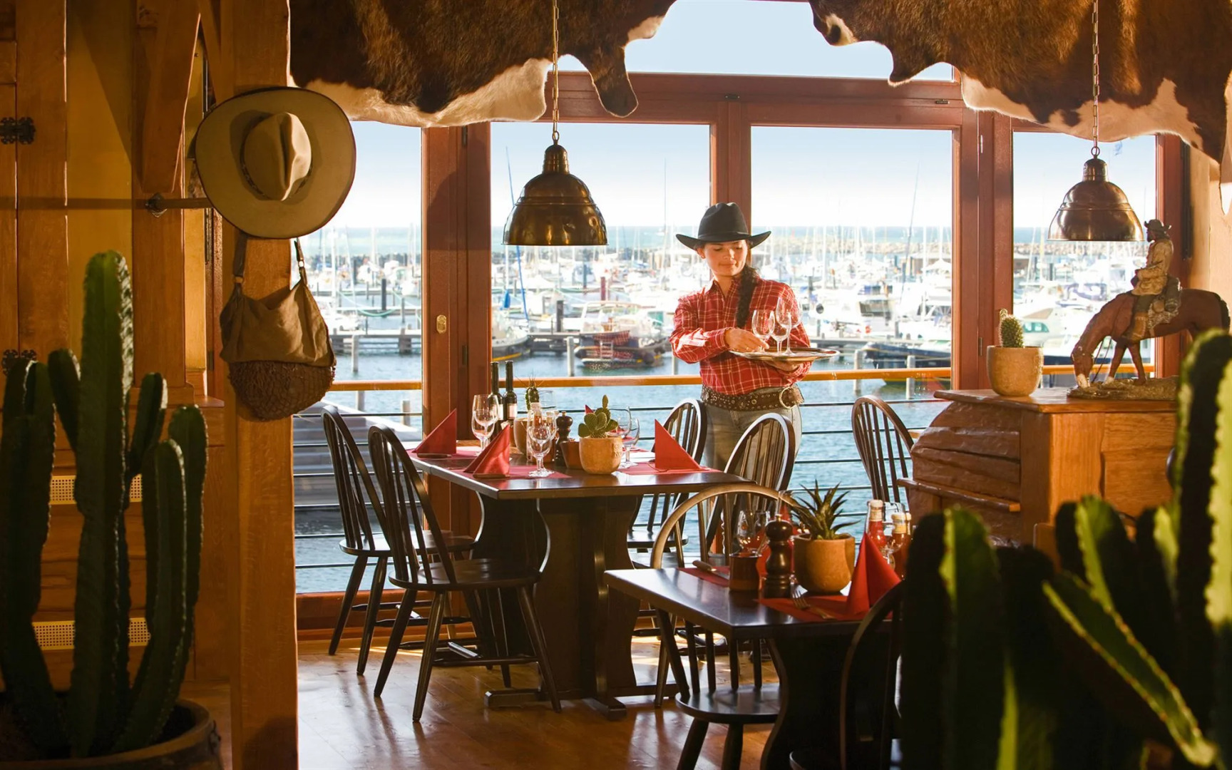 Yachthafenresidenz Hohe Duene