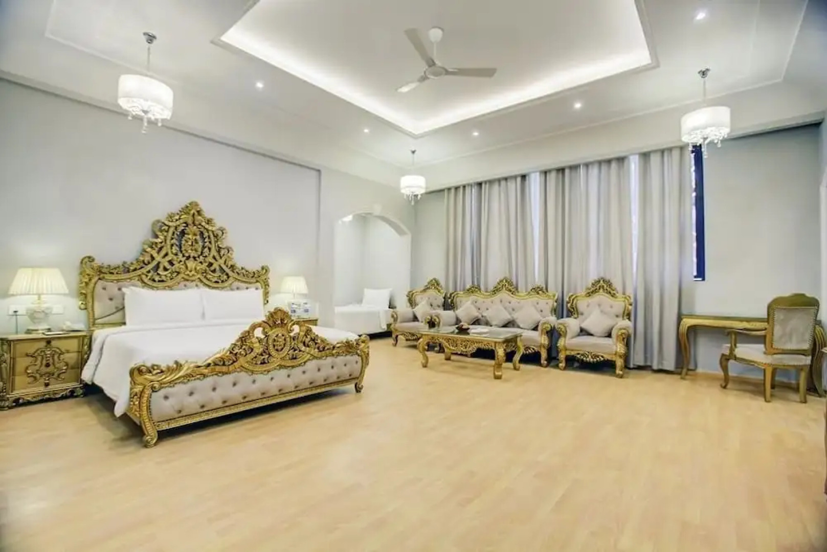 Sarovar Portico Saharanpur