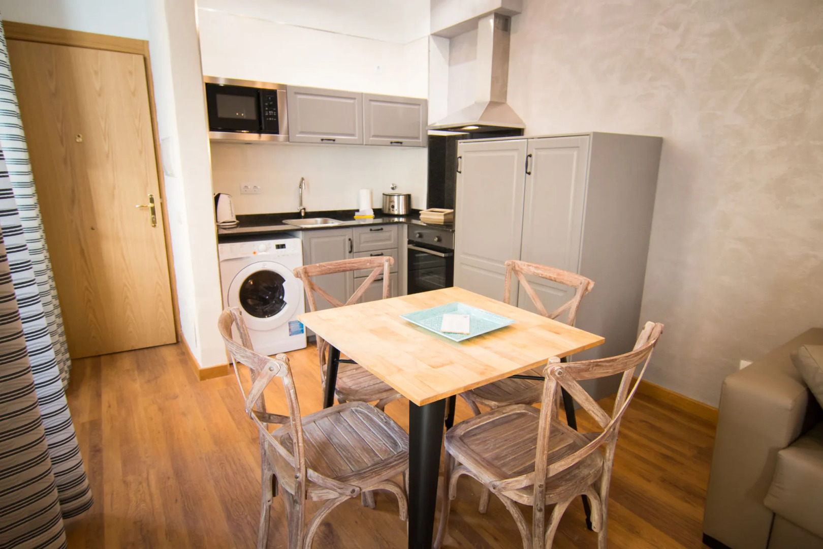 Holidays2Malaga Comfort Apartments