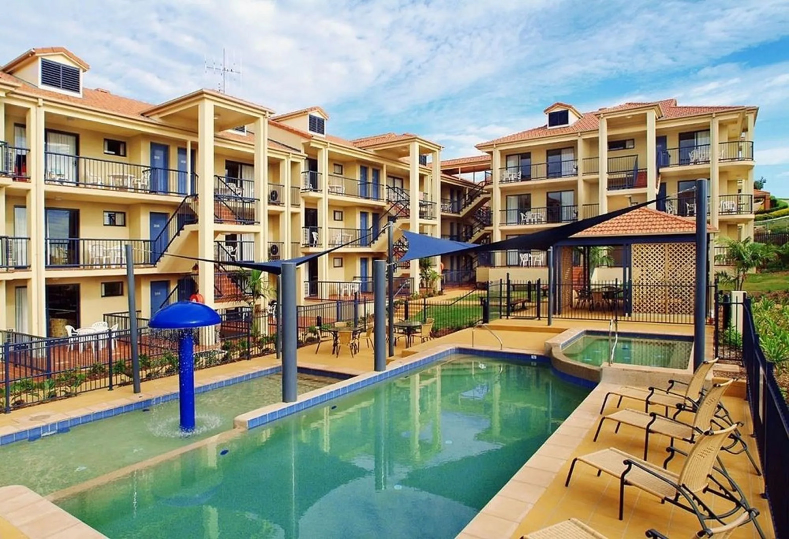 South Pacific Apartments Port Macquarie