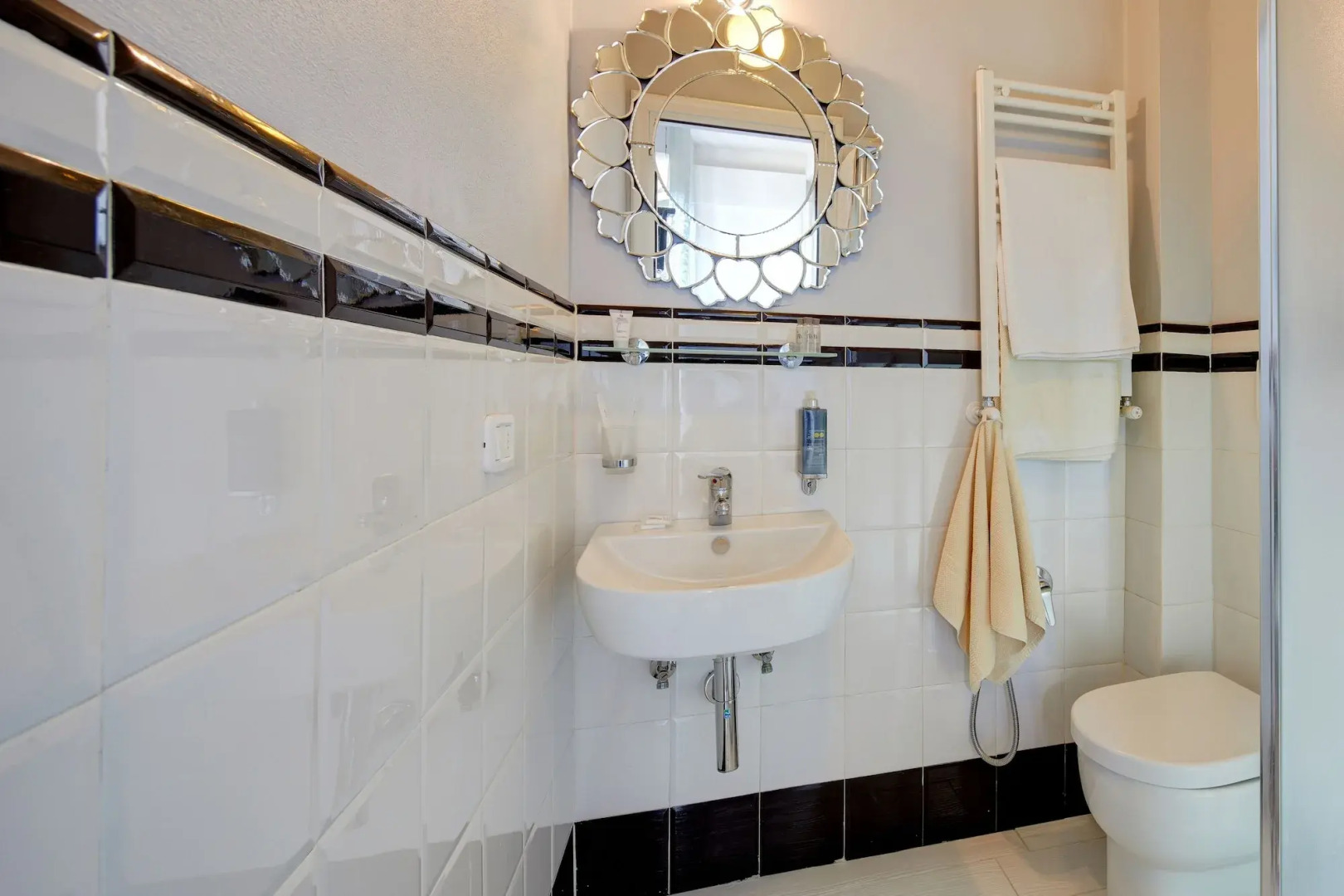 Cento Passi Dal Duomo