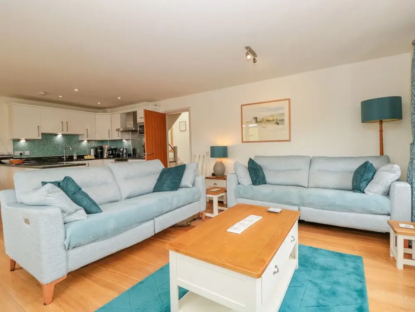 Kestrel, 19 Dartmouth Green