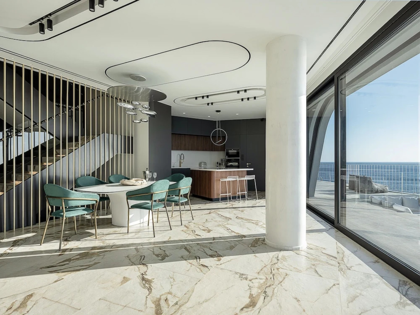 Fabulous 5 Bedroom Villa With sea Access