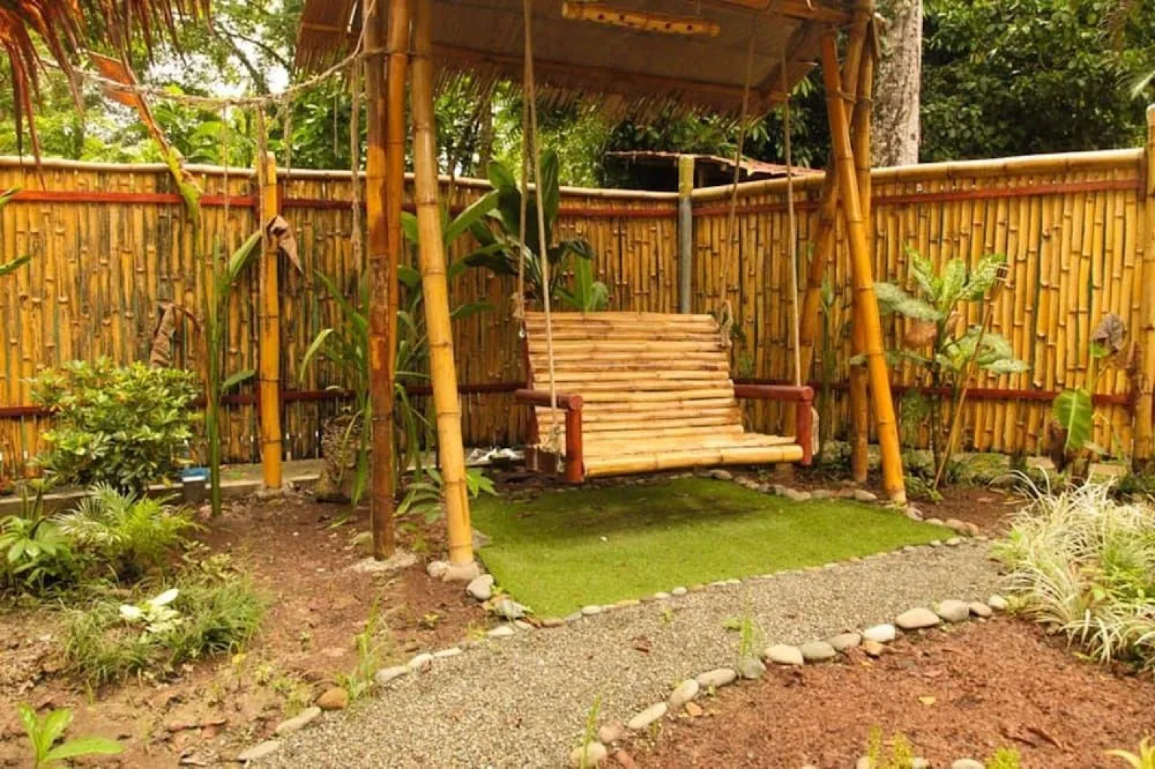 Villa 6 - Luxury 2 Bed Villa - Private Garden