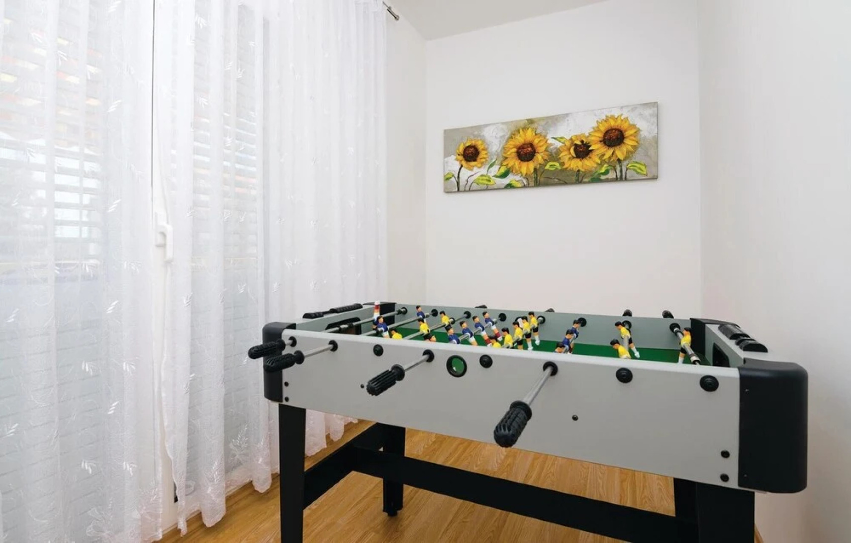 Nice Home in Vrsi With Wifi and 3 Bedrooms