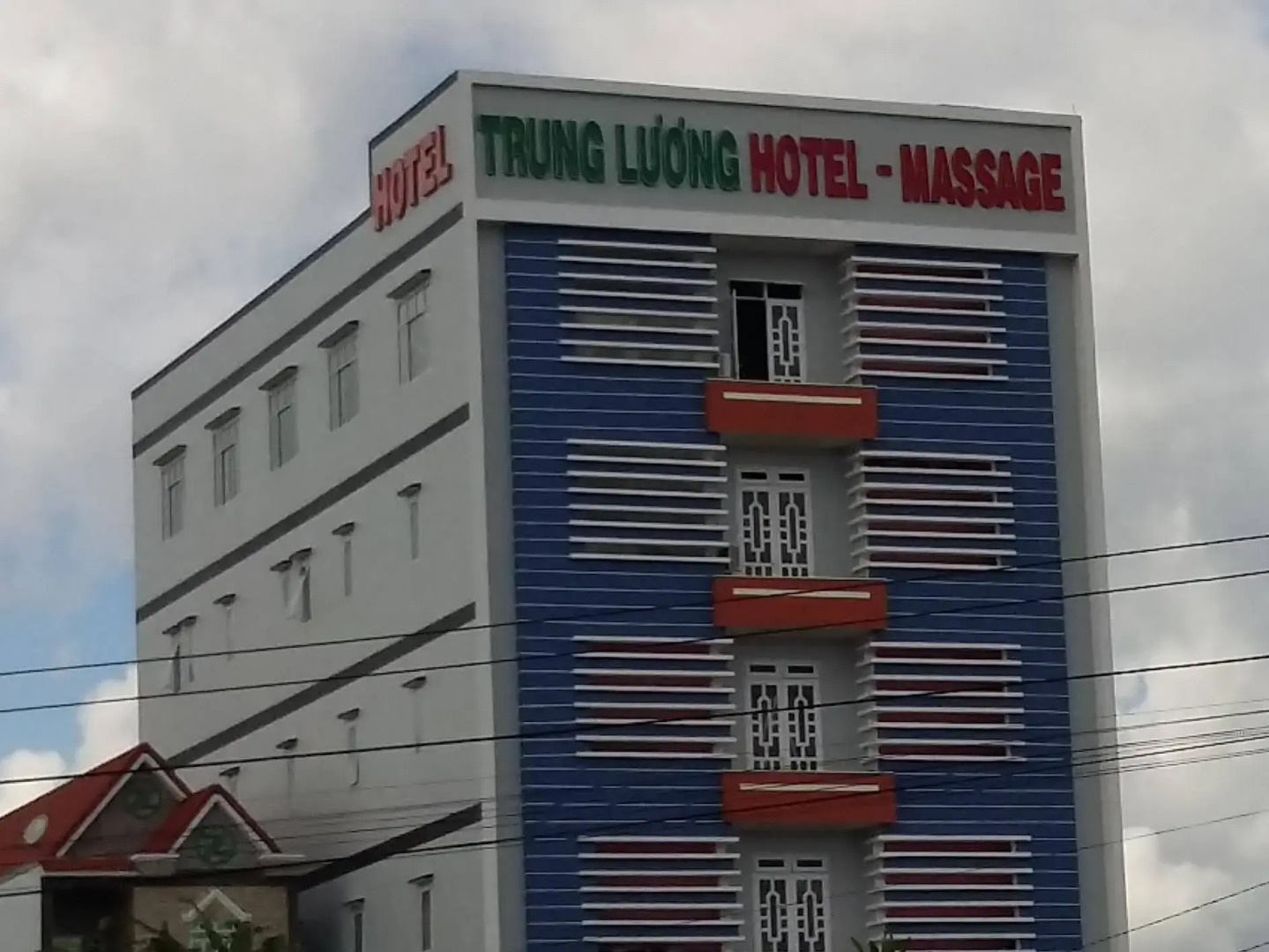 Trung Luong Hotel 1