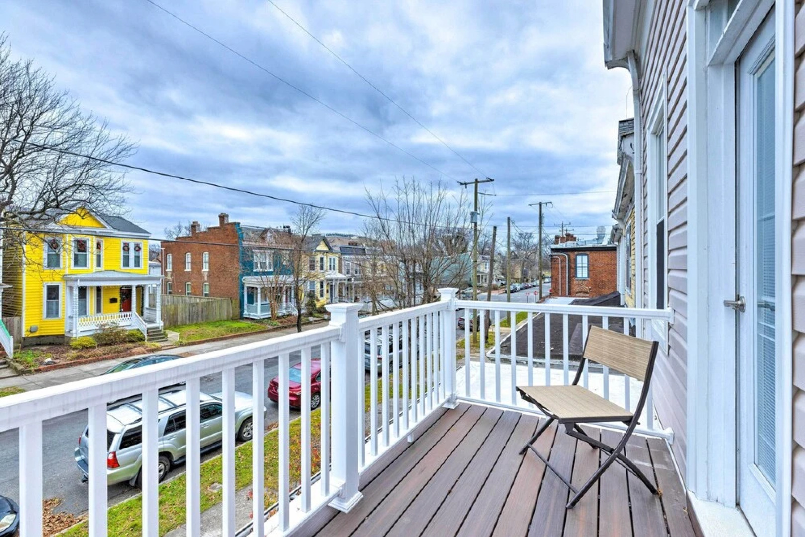 Chic Richmond Apartment w/ Private Deck and Patio!
