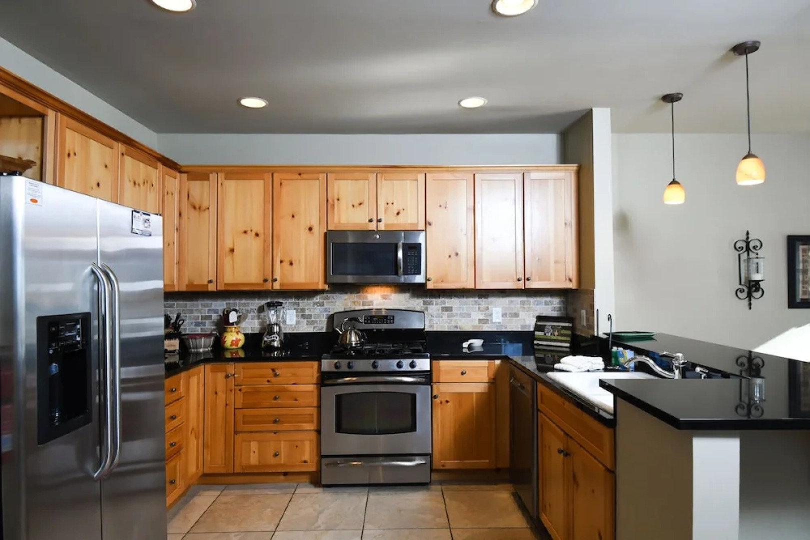 Baraboo Lodge 4 Bedroom Townhome