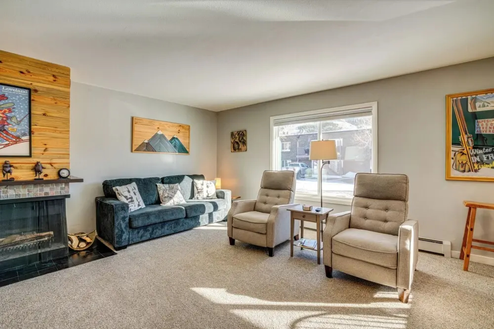 7 Mi to Ski Resort: Dillon Condo w/ Mtn Views