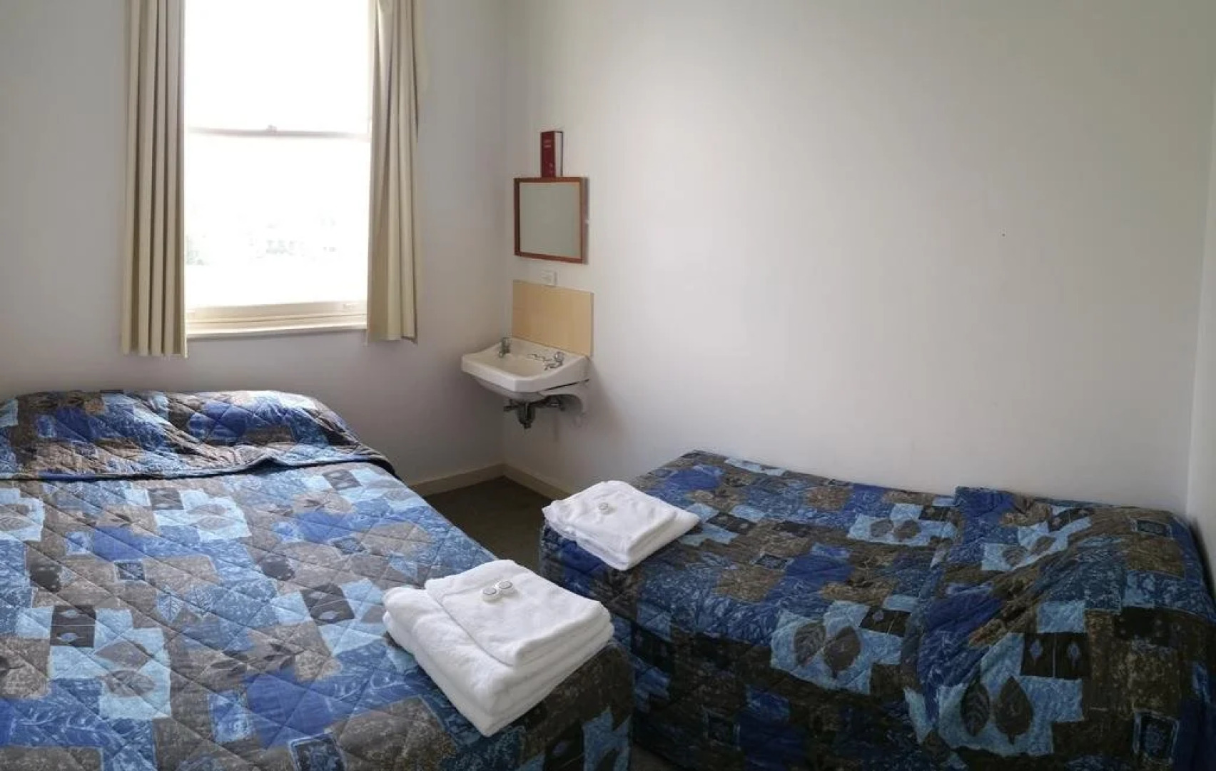 Magnificent Lakeview House - Long Jetty