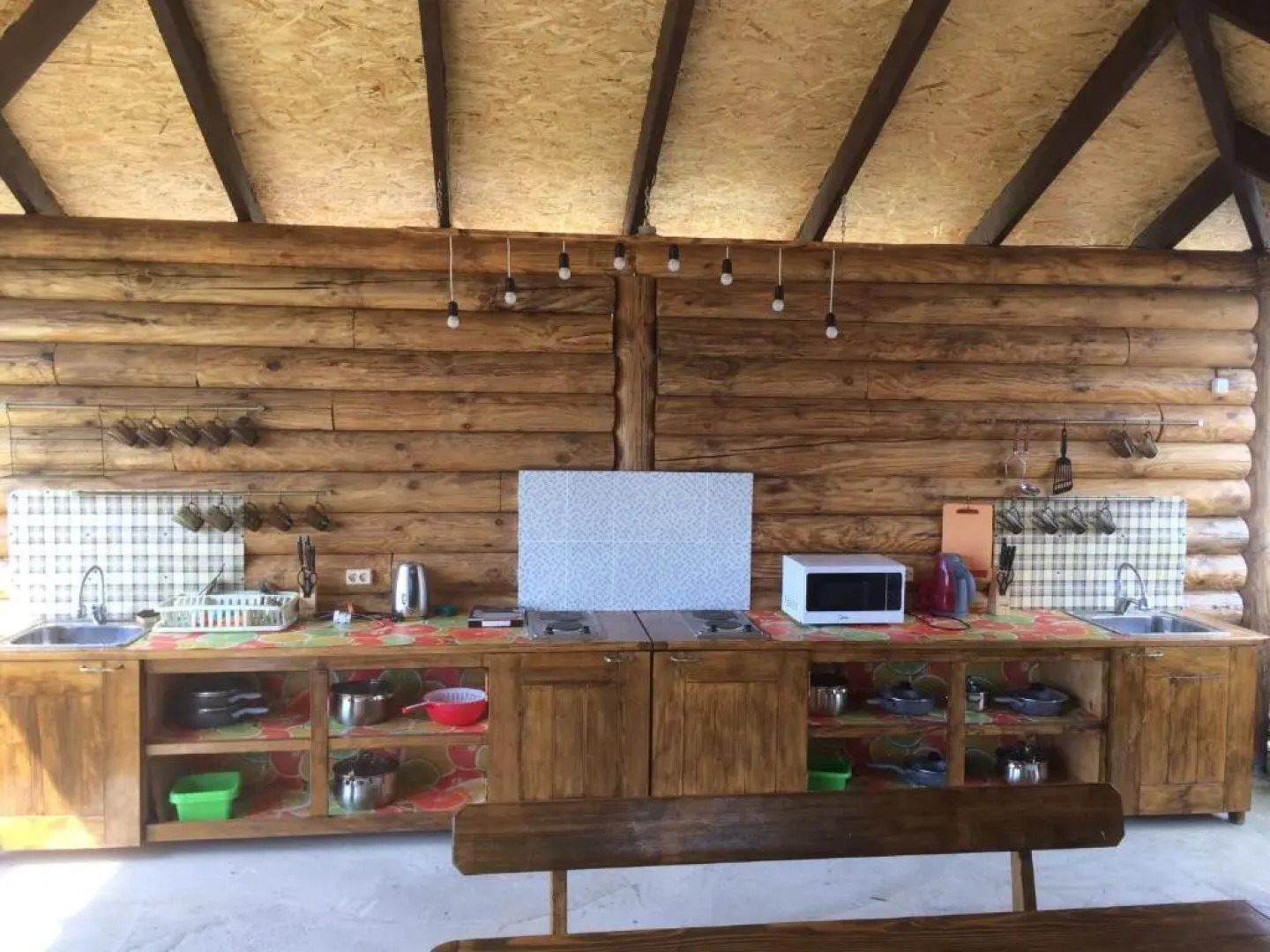 Guest House on Kiaraz 12