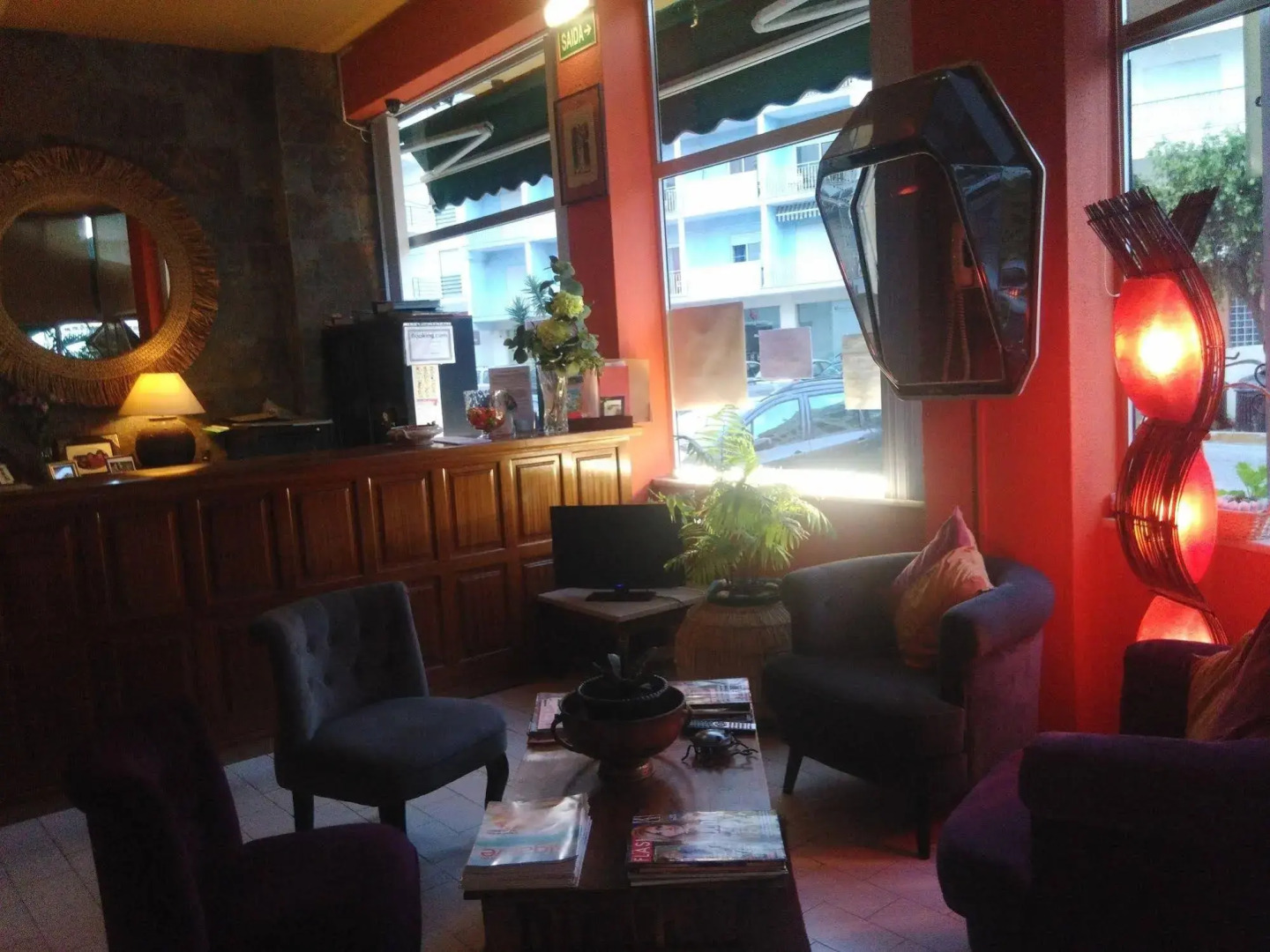 Apartamentos Lindomar