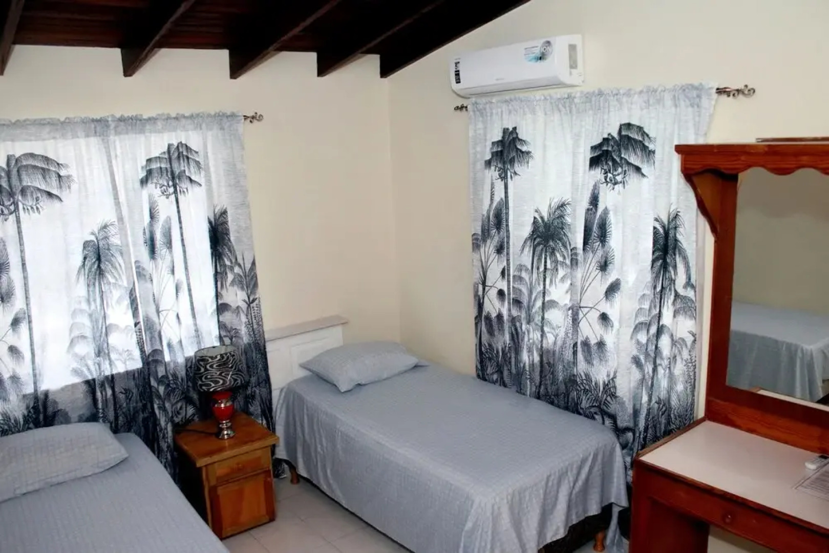 Miami Beach 3bedrooms Apartments