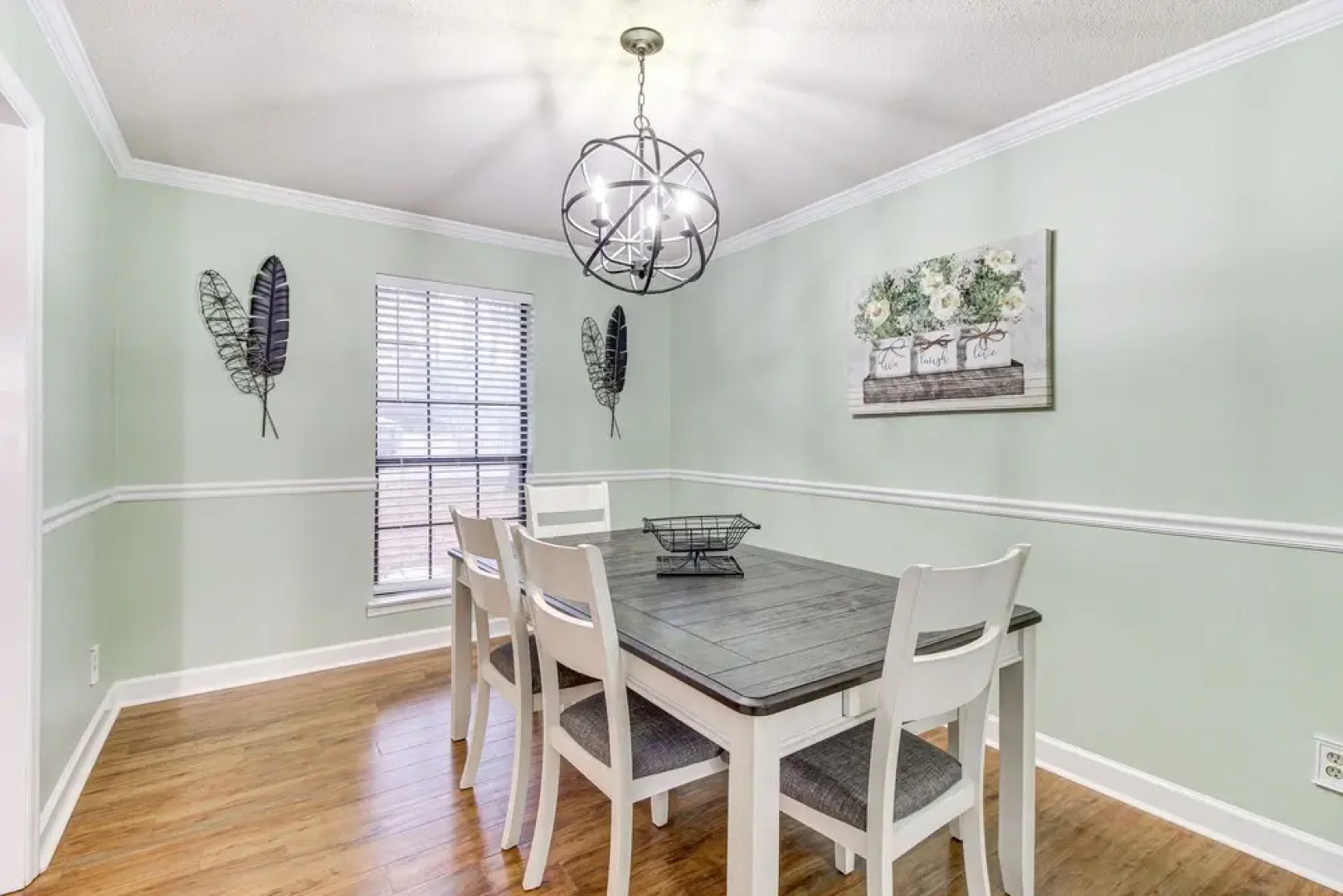 Single-Story Savannah Home W/ Private Backyard!