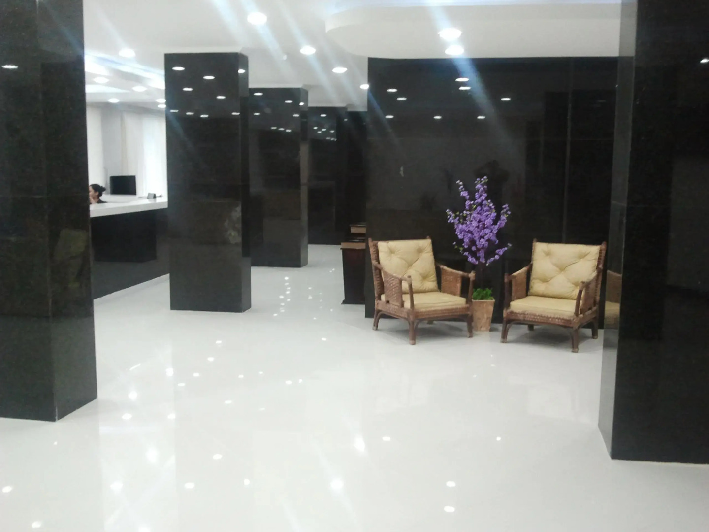 Acrópolis Marina Hotel