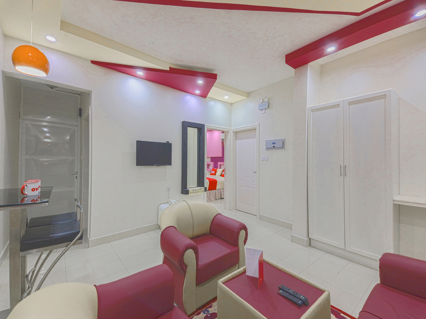 Отель Palette Muscat Al Bayrahaa