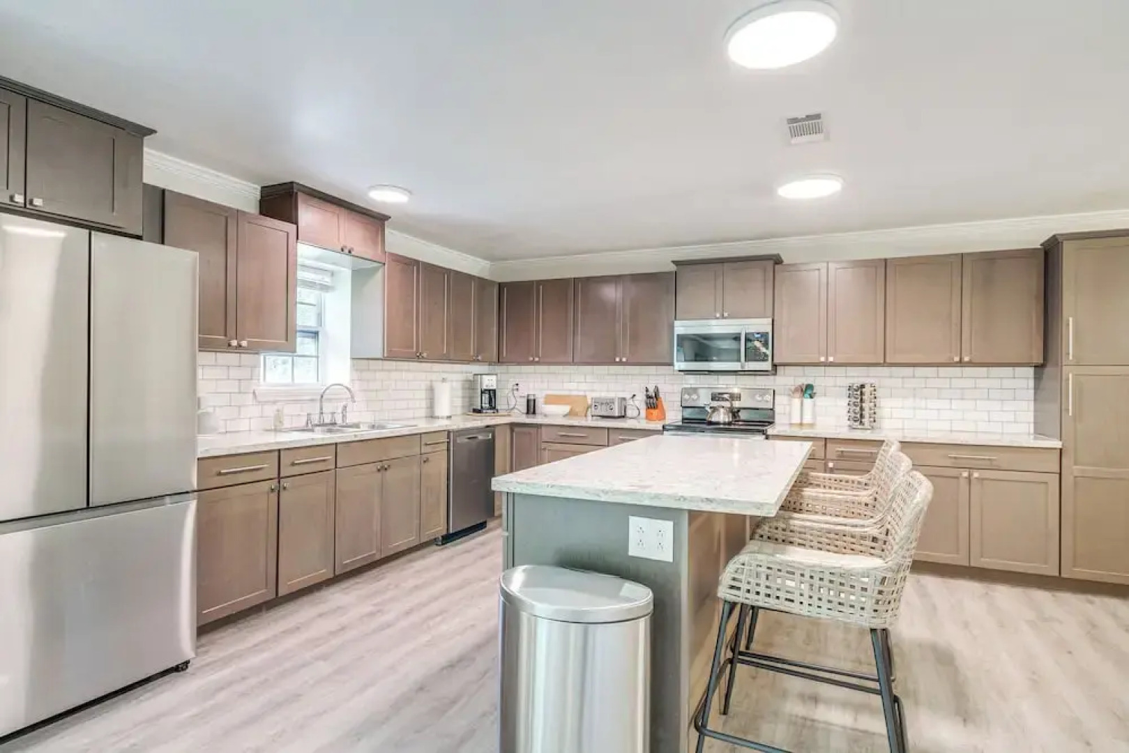 Modern Ocean Springs Home w/ 2 Patios & Gas Grill