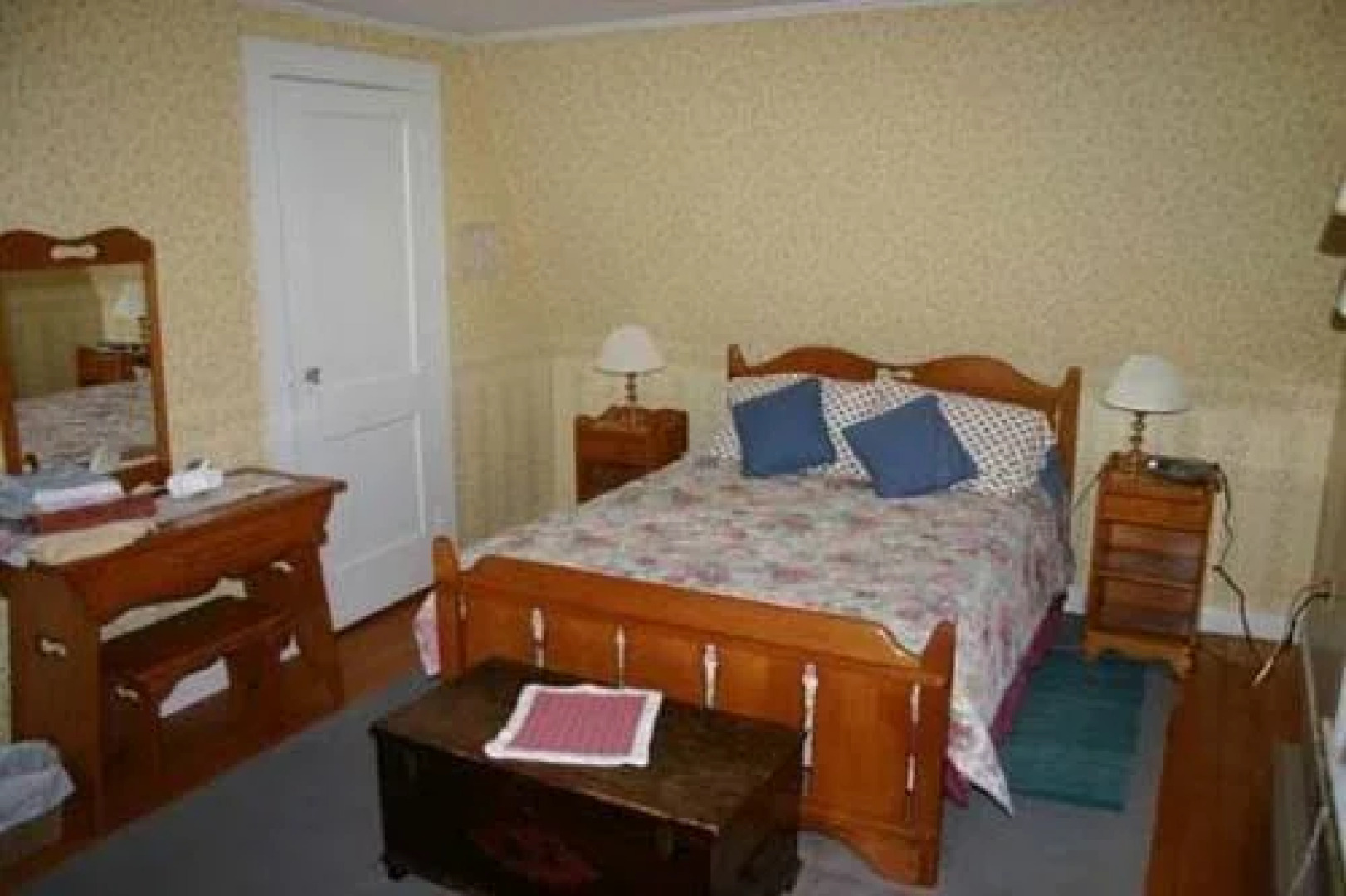 Water Street Lighthouse Bed And Breakfast