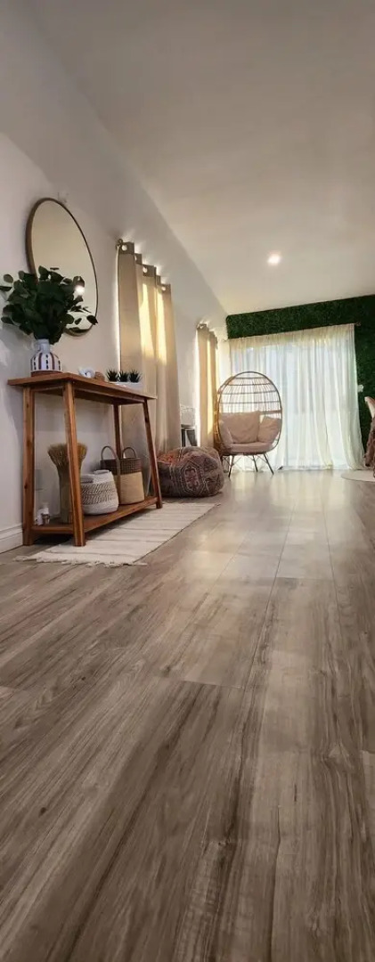 Elsinore Lake Estate