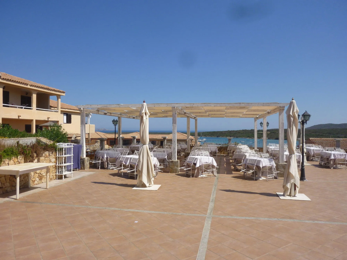 Baia de Bahas - Apartments