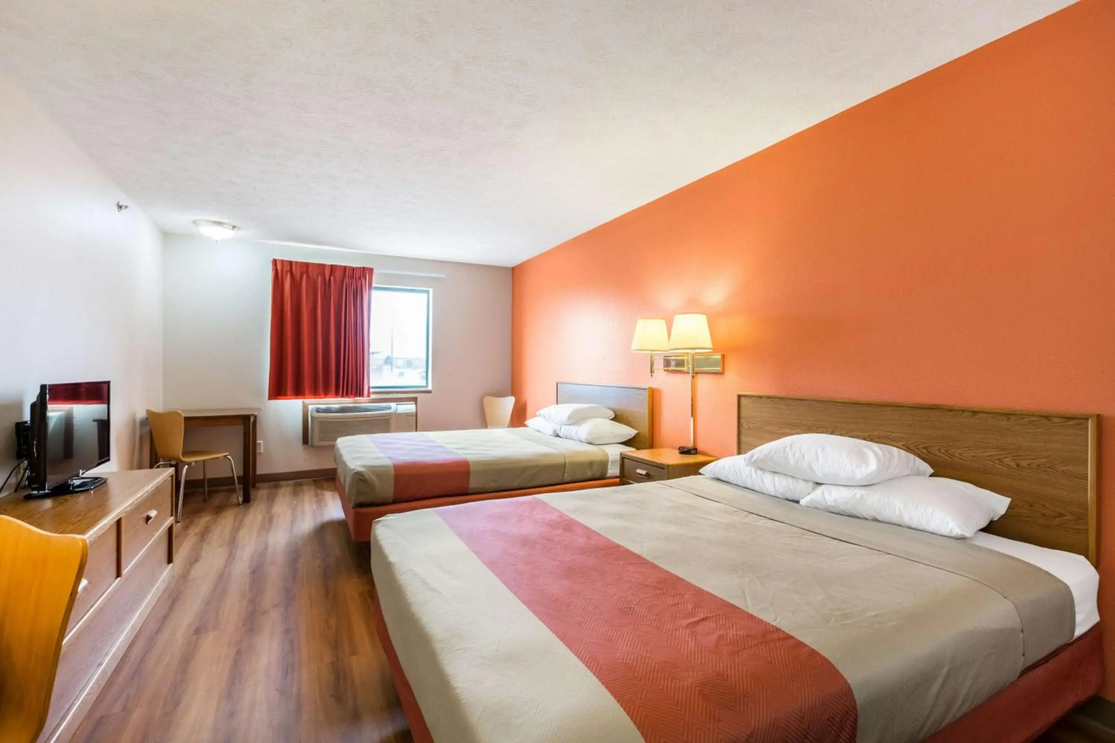 Motel 6 Percival, IA