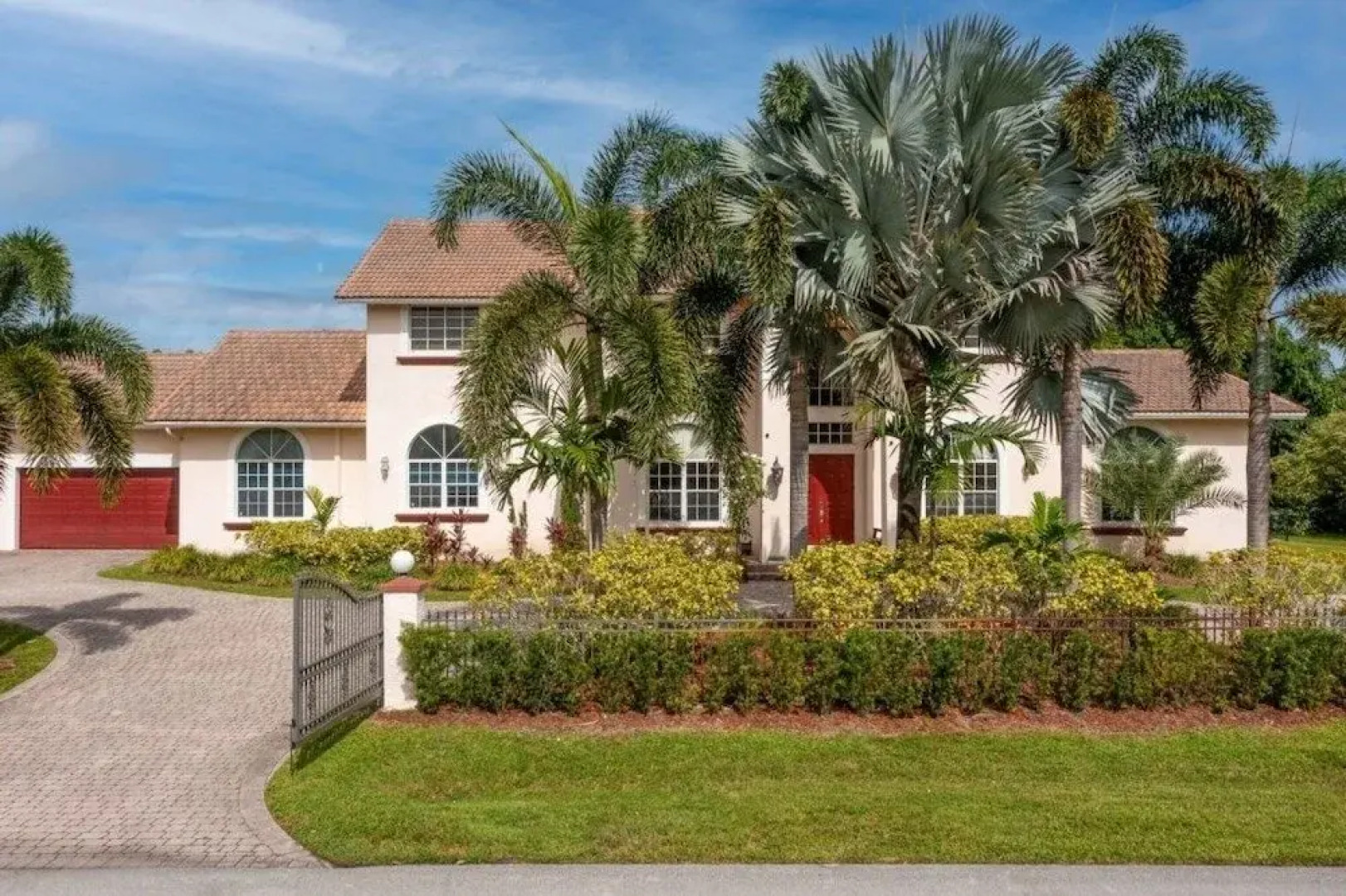 Plantation Acres Mansion 7 Bedroom Villa by Redawning