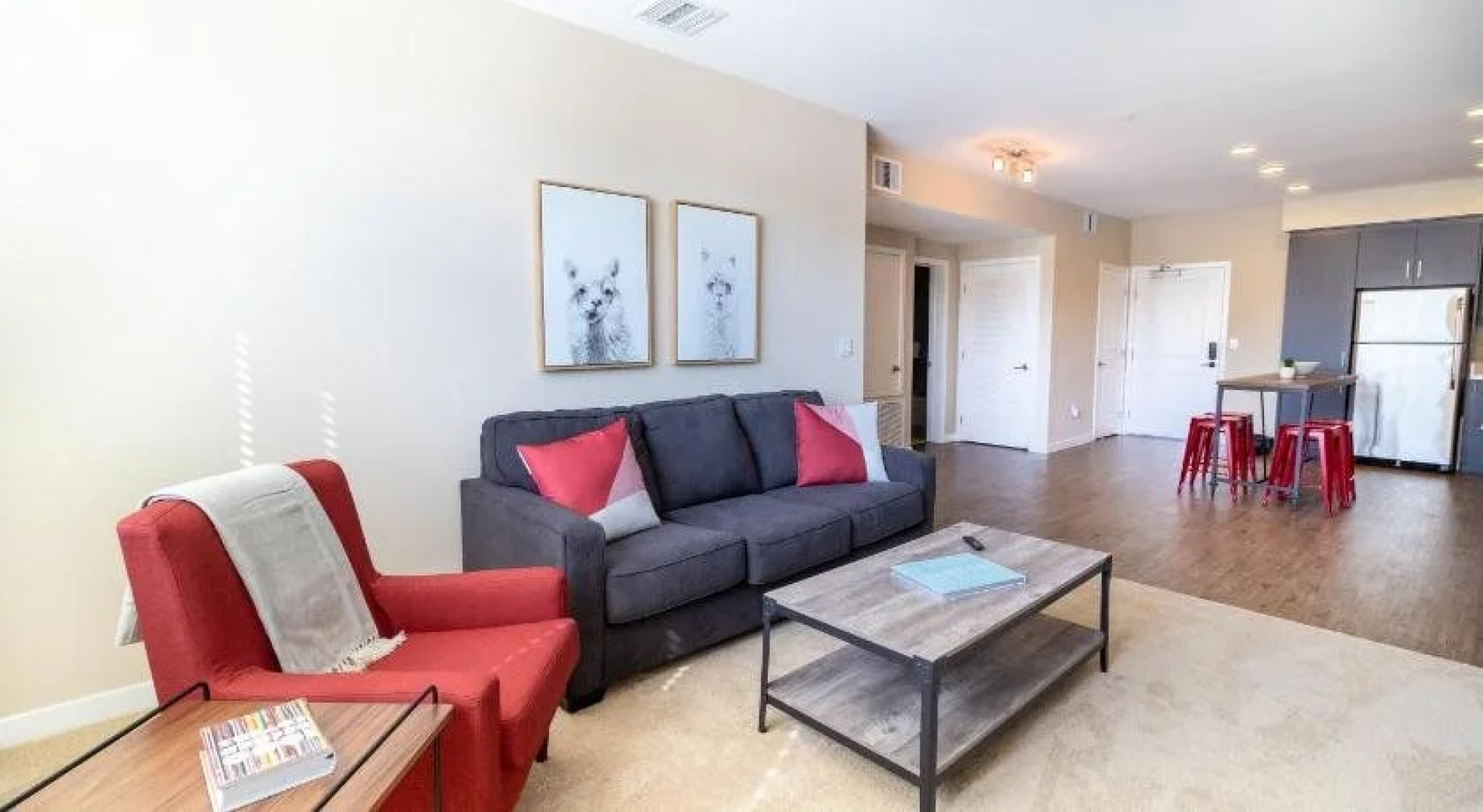 Kasa San Mateo Apartments