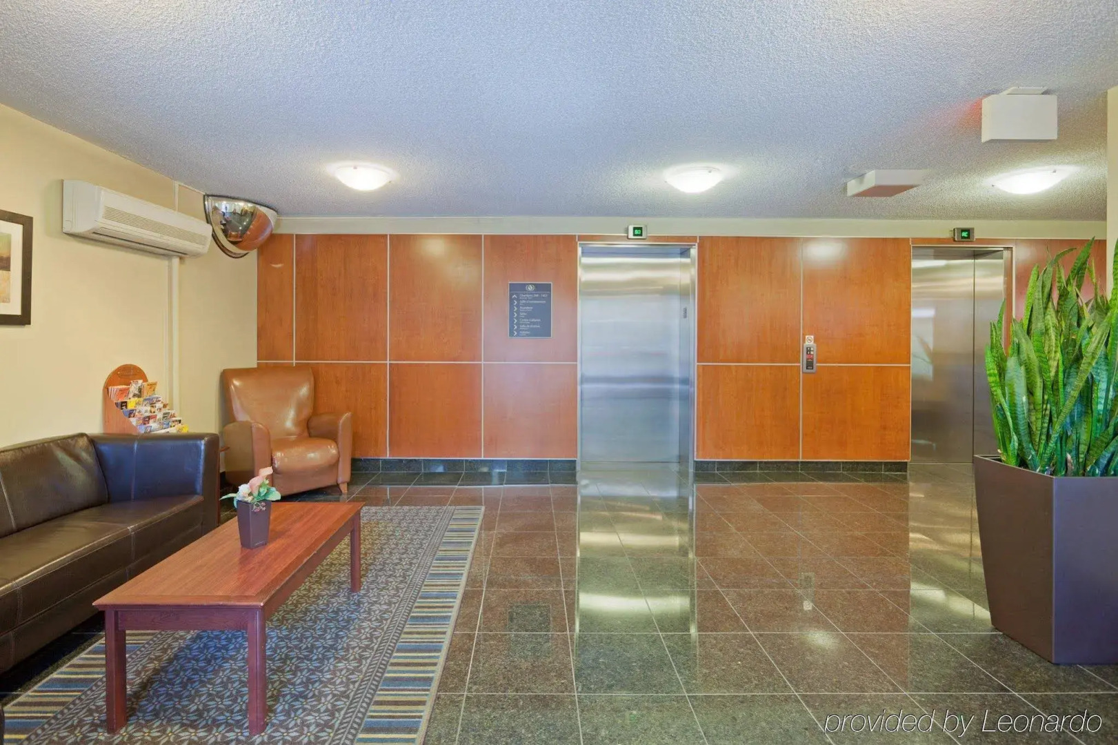 Hotel Saint-Laurent Montreal