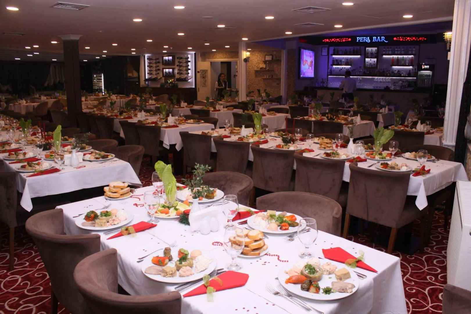 Perama Hotel