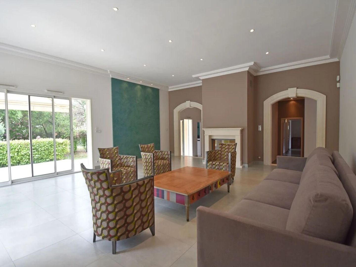 Attractive Holiday Home in Vézénobres With Swimming Pool