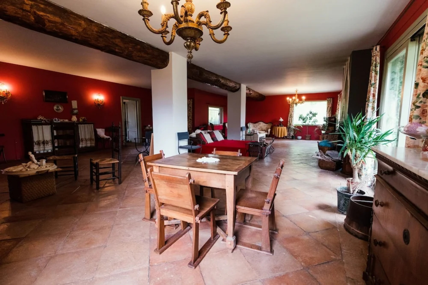 Donkeys and Roses La Casa delle Querce